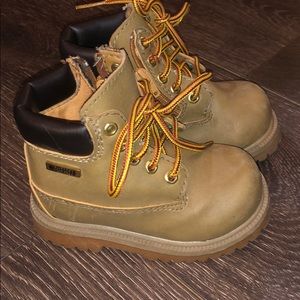 Toddler boys boots